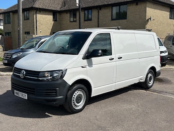 Used Volkswagen Transporter 2018 for sale - 75505022: Photo