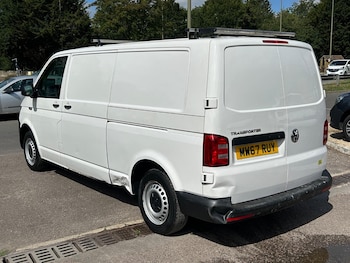 Used Volkswagen Transporter 2018 for sale - 75505022: Photo