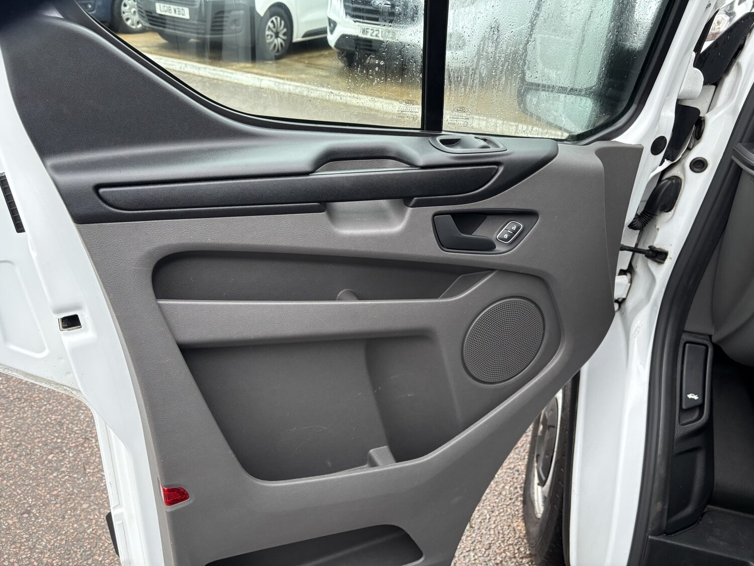 Used Ford Transit Custom 2019 for sale - 77038910: Photo 11