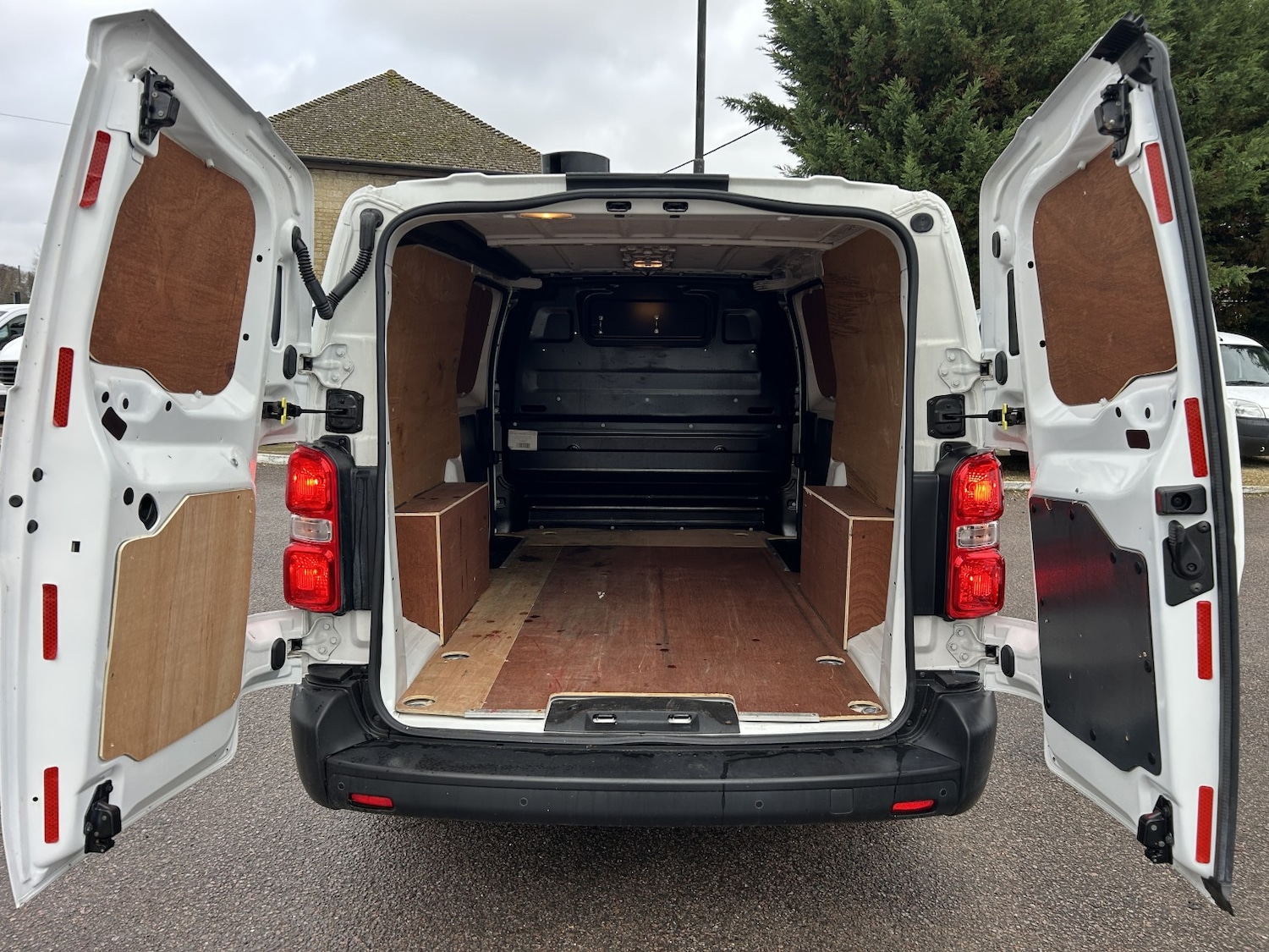 Used Vauxhall Vivaro 2019 for sale - 76897007: Photo 14