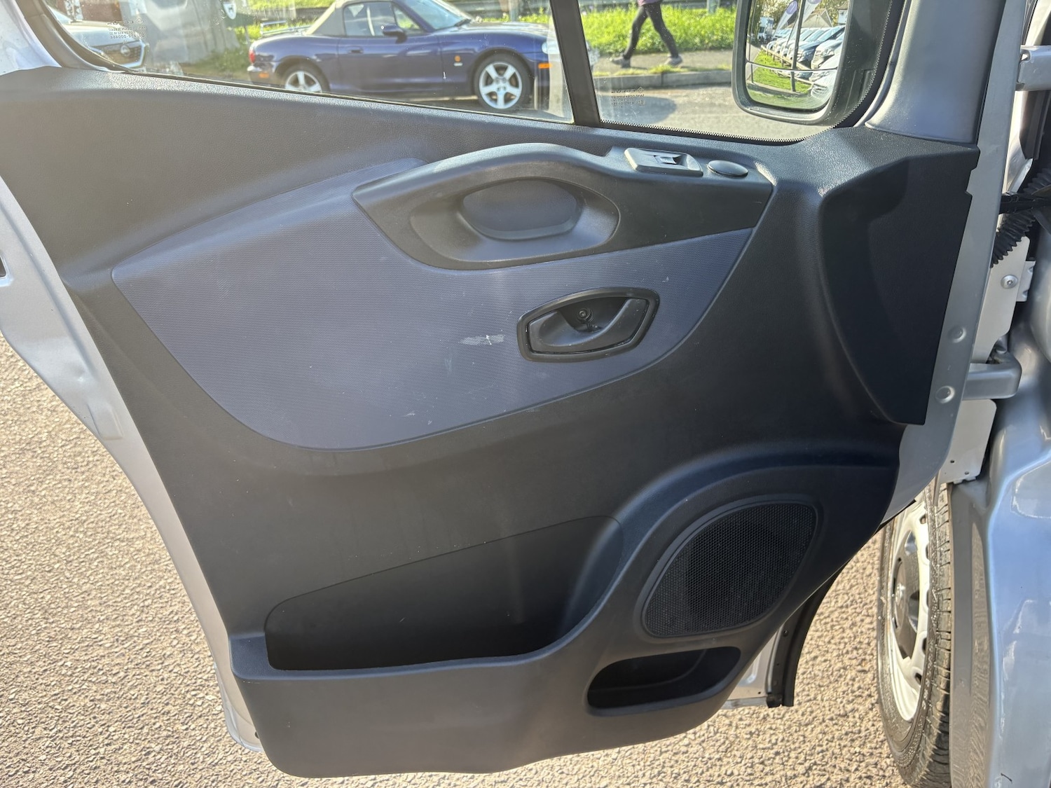 Used Vauxhall Vivaro 2019 for sale - 76120370: Photo 11