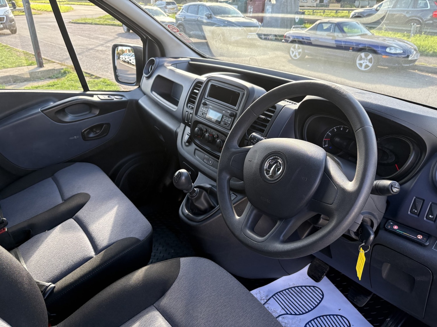 Used Vauxhall Vivaro 2019 for sale - 76120370: Photo 15