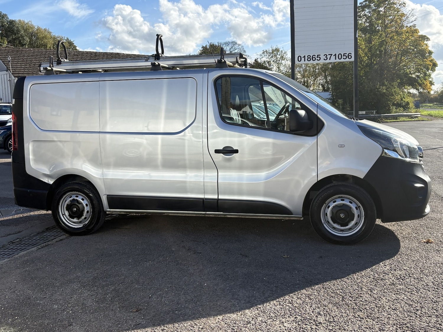 Used Vauxhall Vivaro 2019 for sale - 76120370: Photo 6