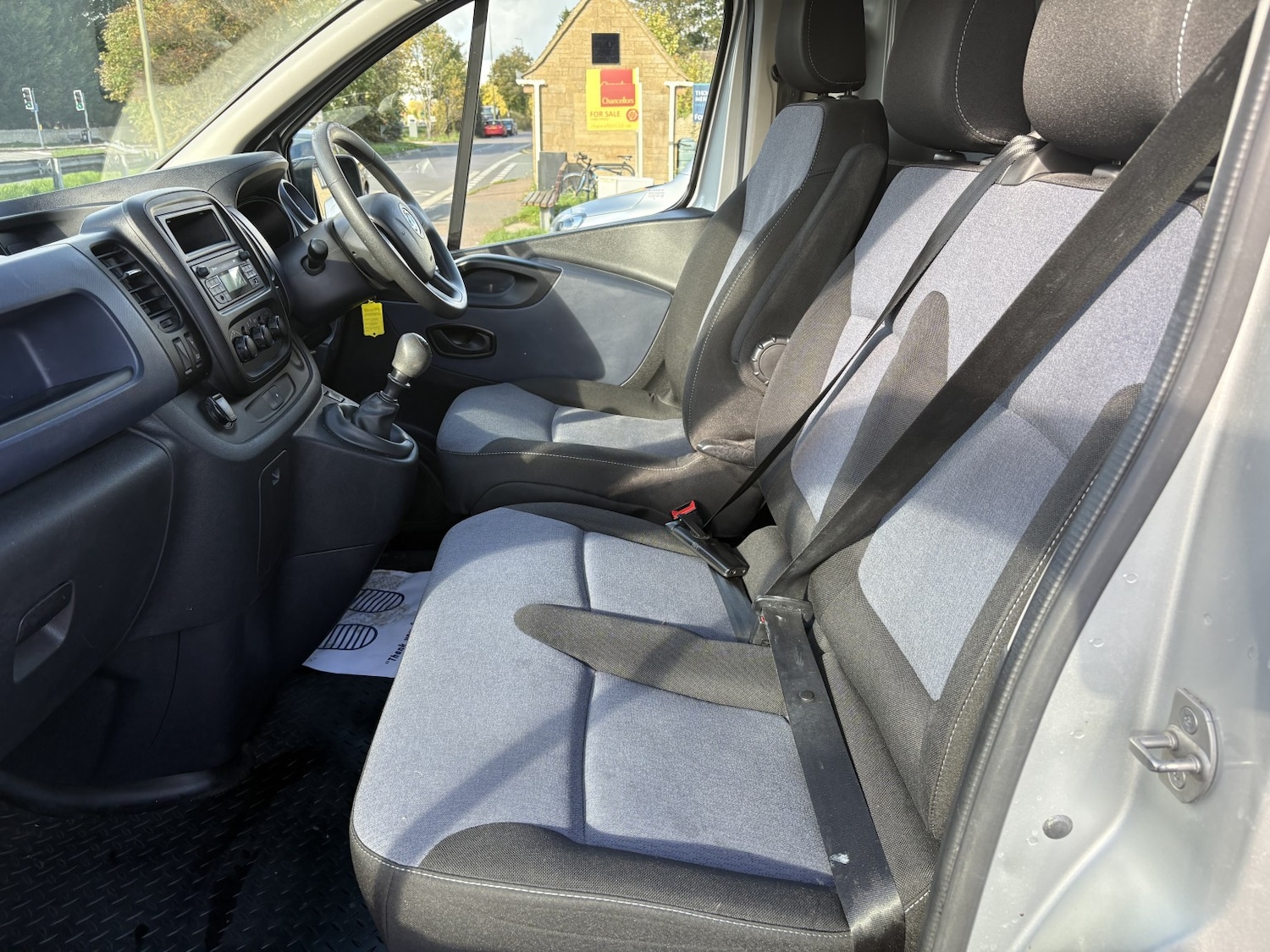 Used Vauxhall Vivaro 2019 for sale - 76120370: Photo 9