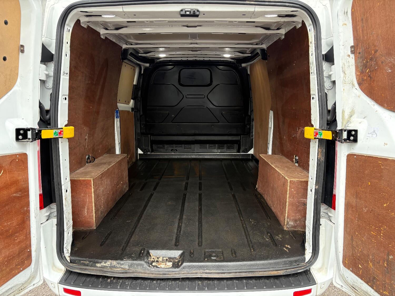 Used Ford Transit Custom 2022 for sale - 76198219: Photo 12