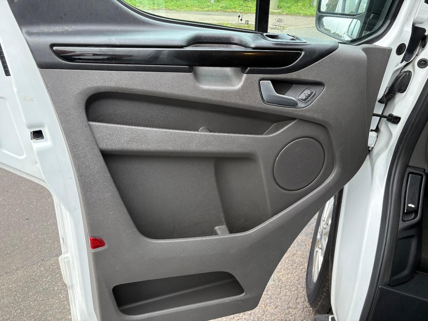 Used Ford Transit Custom 2022 for sale - 76198219: Photo 17