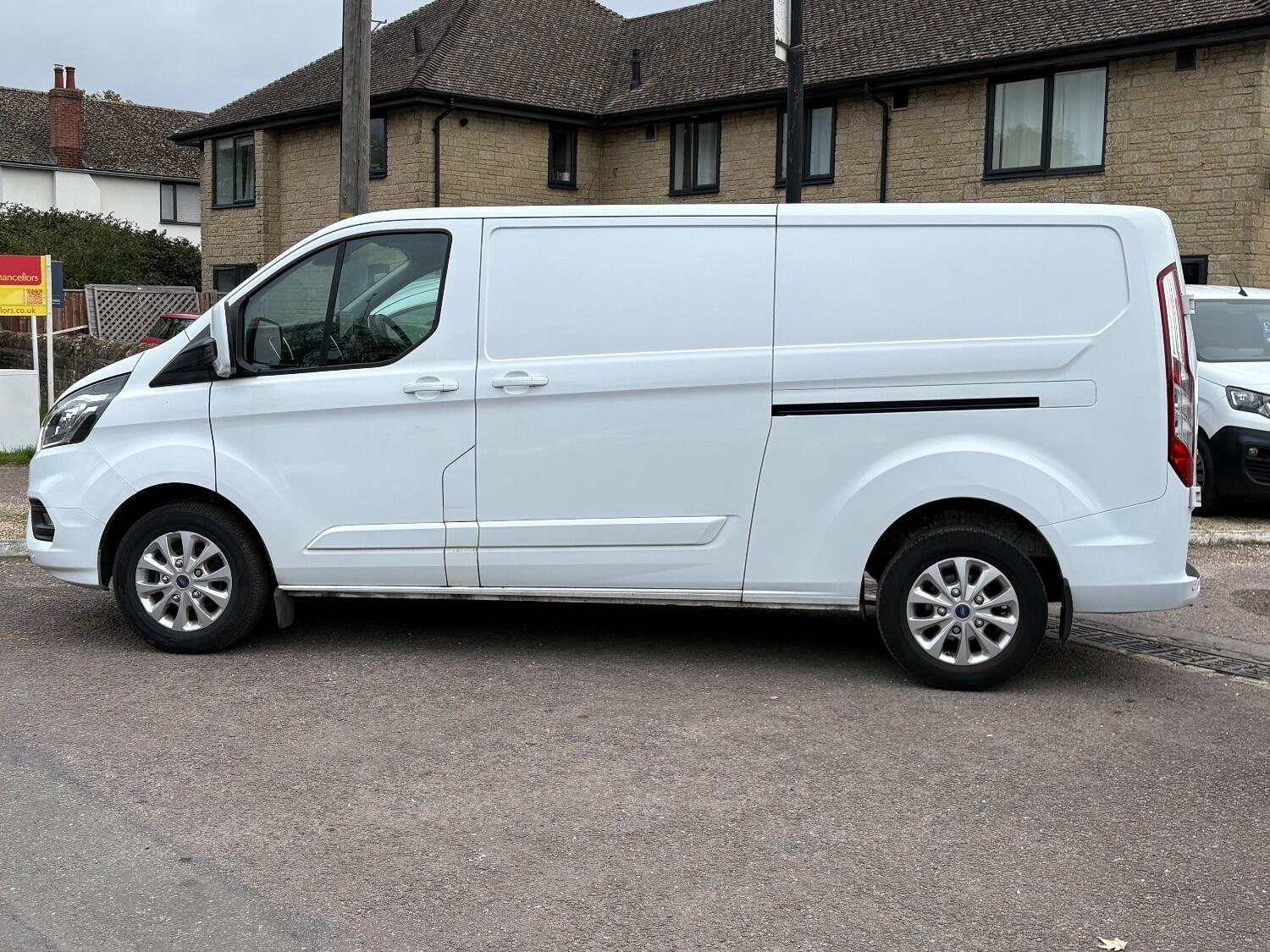 Used Ford Transit Custom 2022 for sale - 76198219: Photo 5