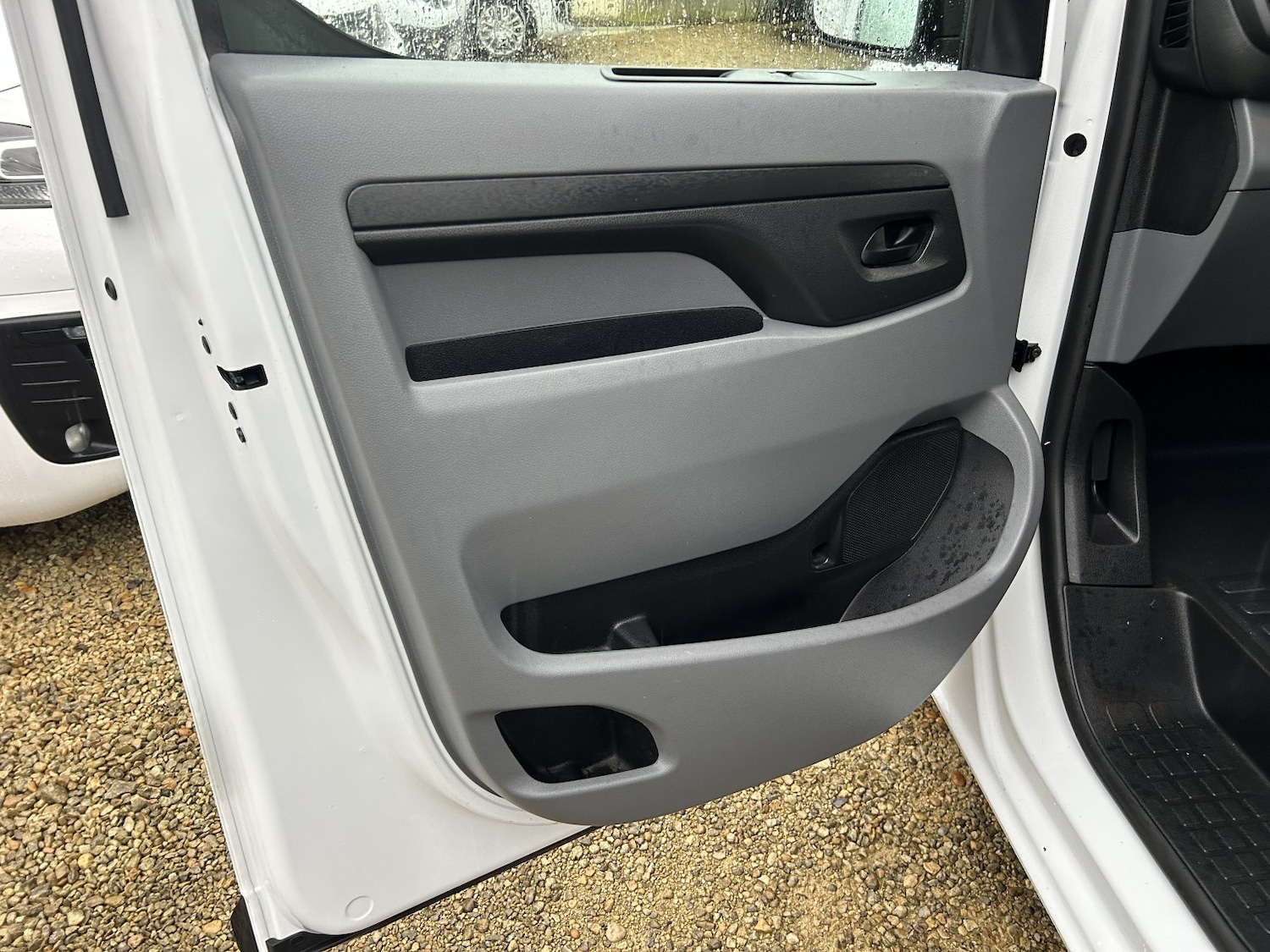 Used Vauxhall Vivaro 2022 for sale - 77154439: Photo 12