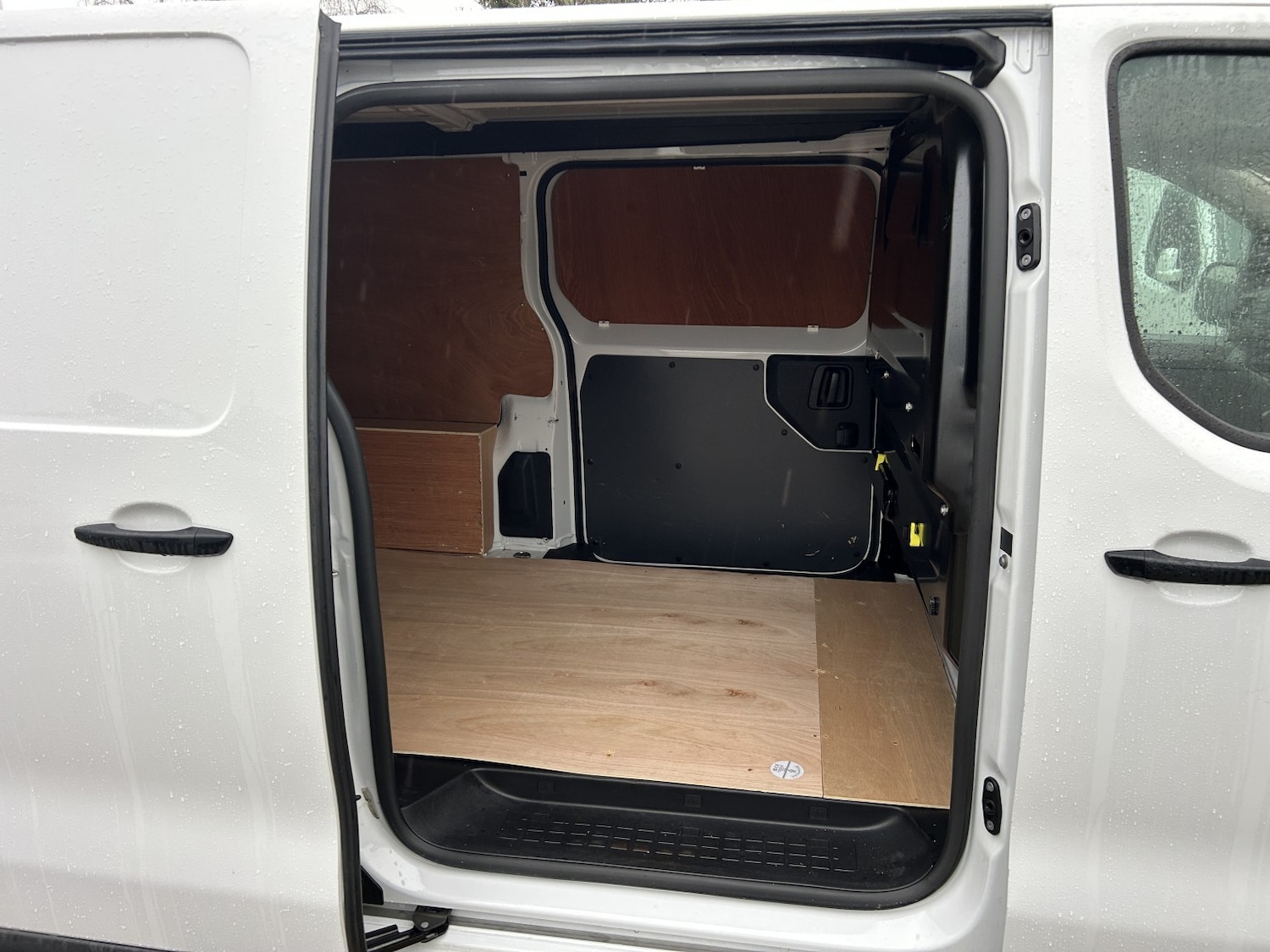 Used Vauxhall Vivaro 2022 for sale - 77154439: Photo 15