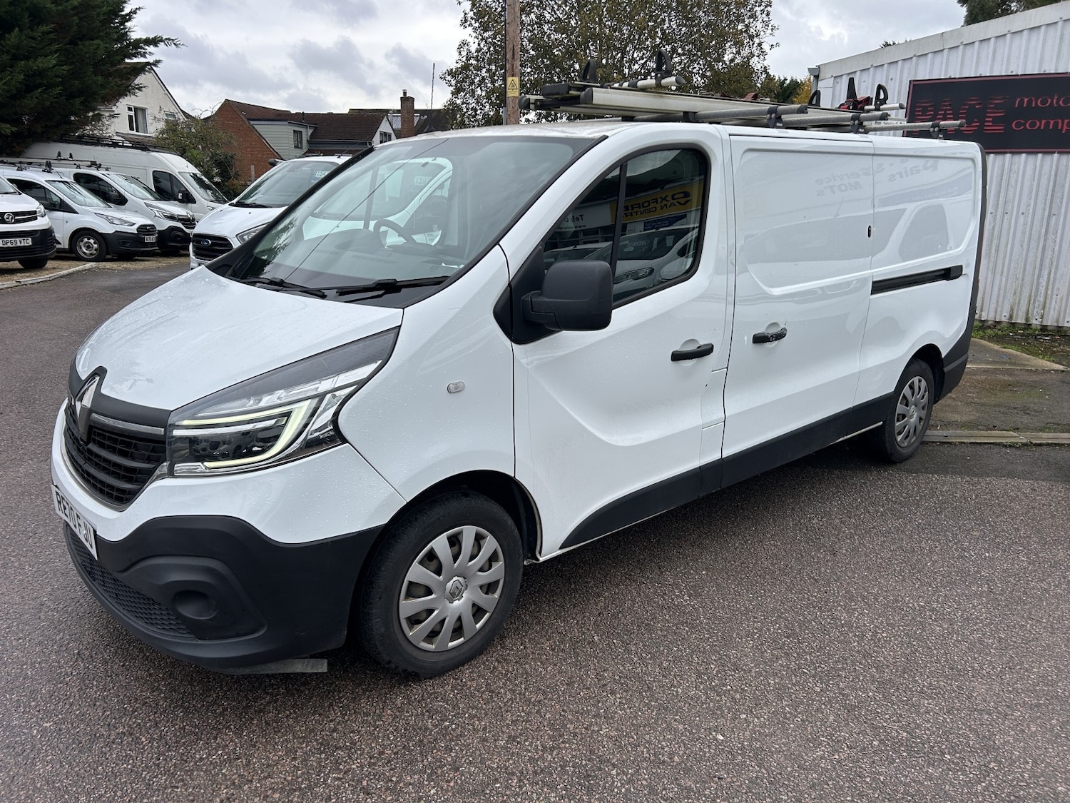 Used Renault Trafic 2020 for sale - 76430885: Photo 2