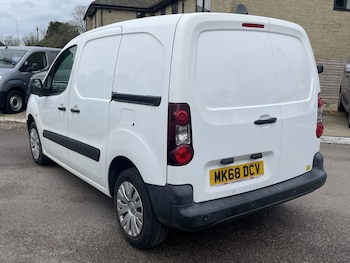 Used Citroen Berlingo 2018 for sale - 77851408: Photo