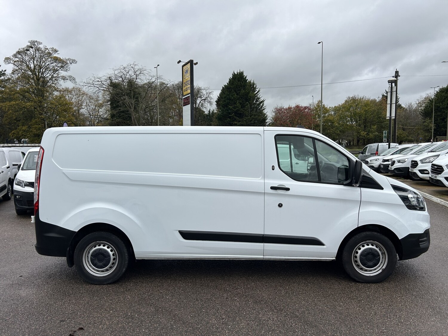 Used Ford Transit Custom 2020 for sale - 76547907: Photo 6