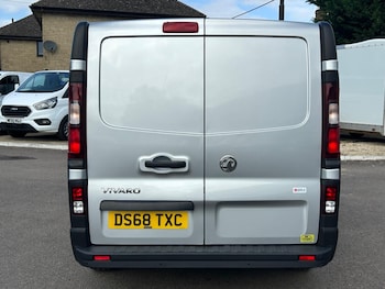 Used Vauxhall Vivaro 2018 for sale - 76040968: Photo 4