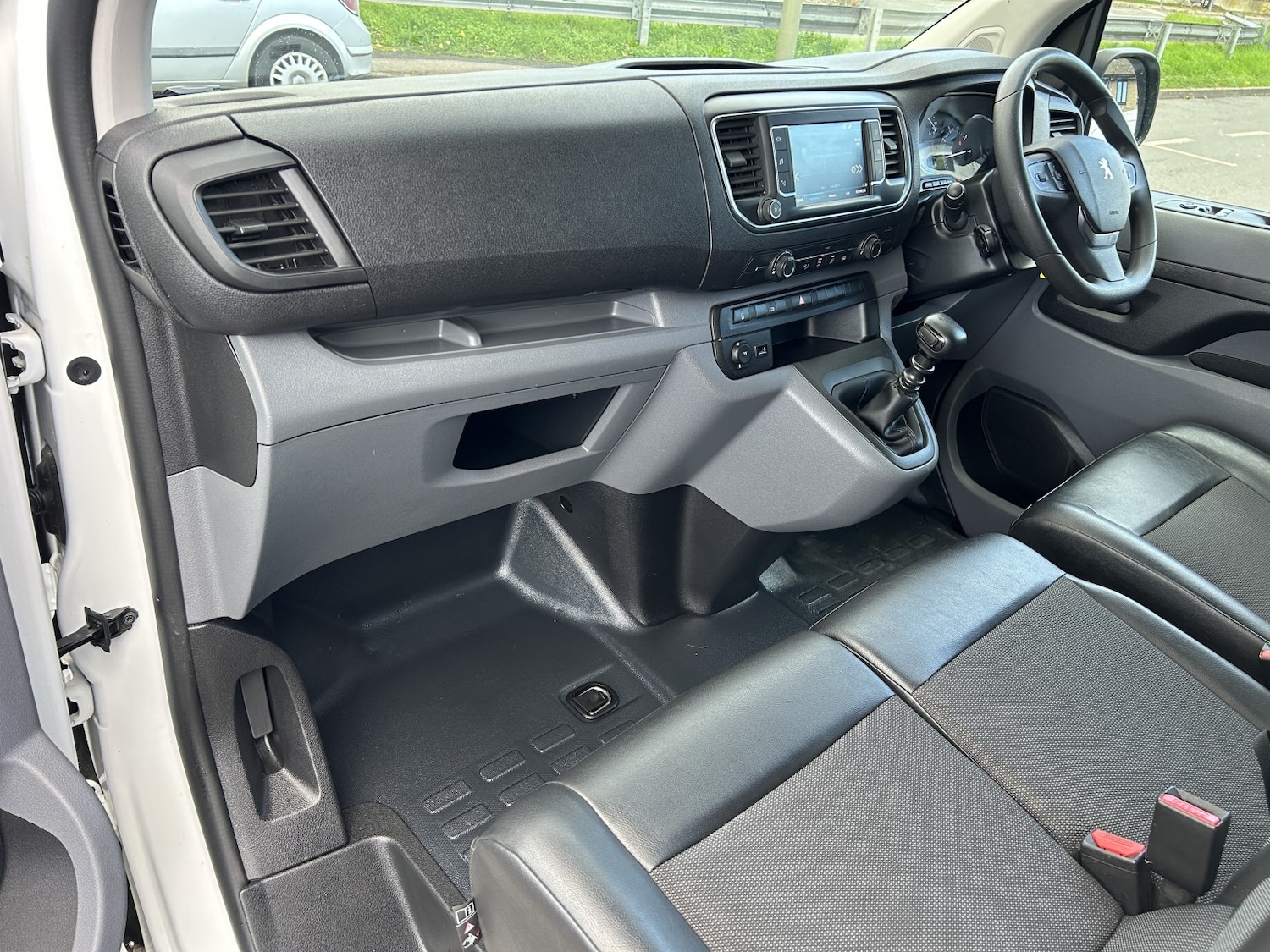 Used Peugeot Expert 2020 for sale - 76231805: Photo 10