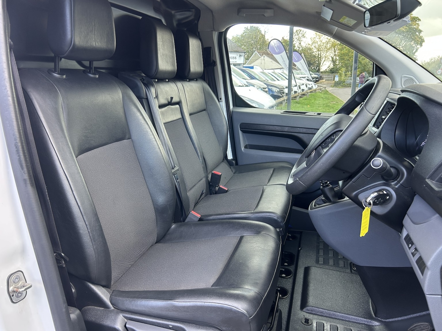 Used Peugeot Expert 2020 for sale - 76231805: Photo 18