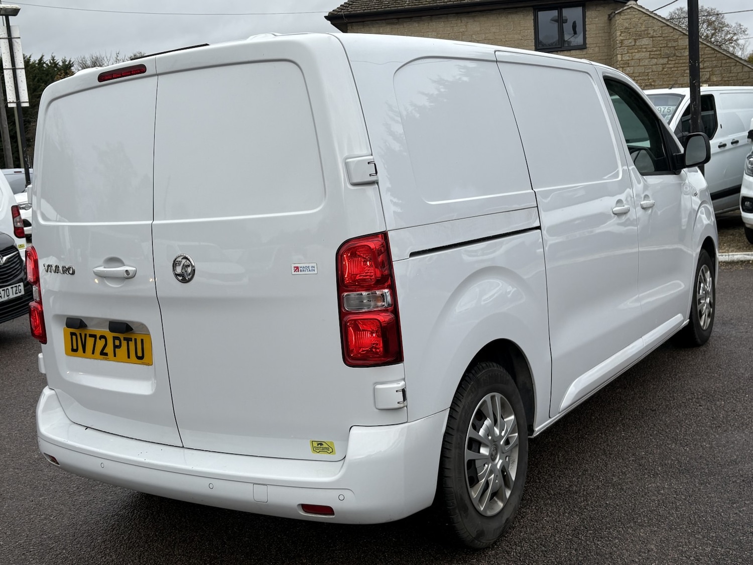 Used Vauxhall Vivaro 2022 for sale - 76725675: Photo 5