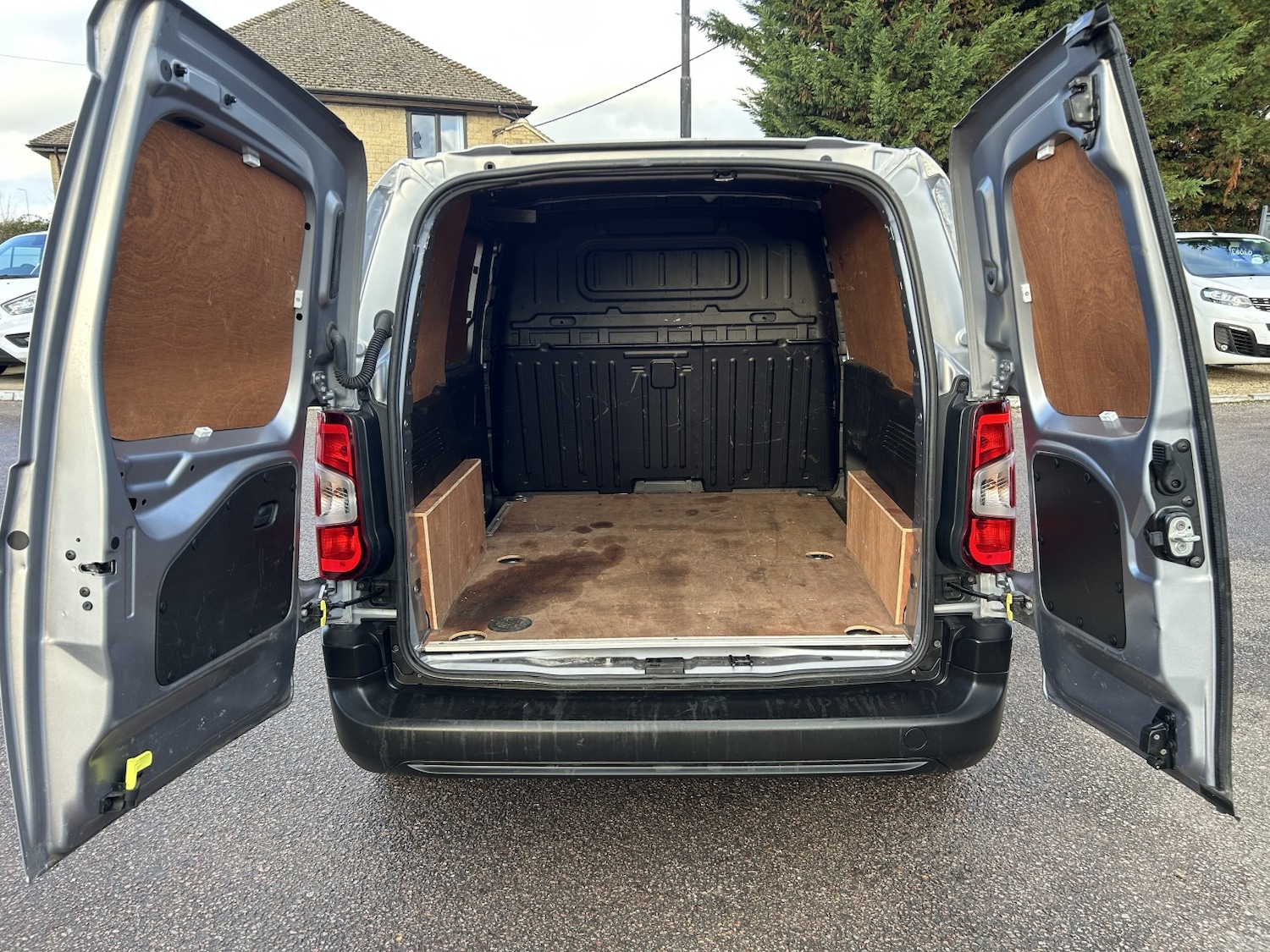 Used Vauxhall Combo 2020 for sale - 76769723: Photo 14