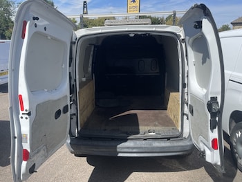 Used Renault Kangoo 2018 for sale - 79507783: Photo
