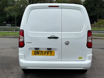 Used Vauxhall Combo 2022 for sale - 75925224: Photo