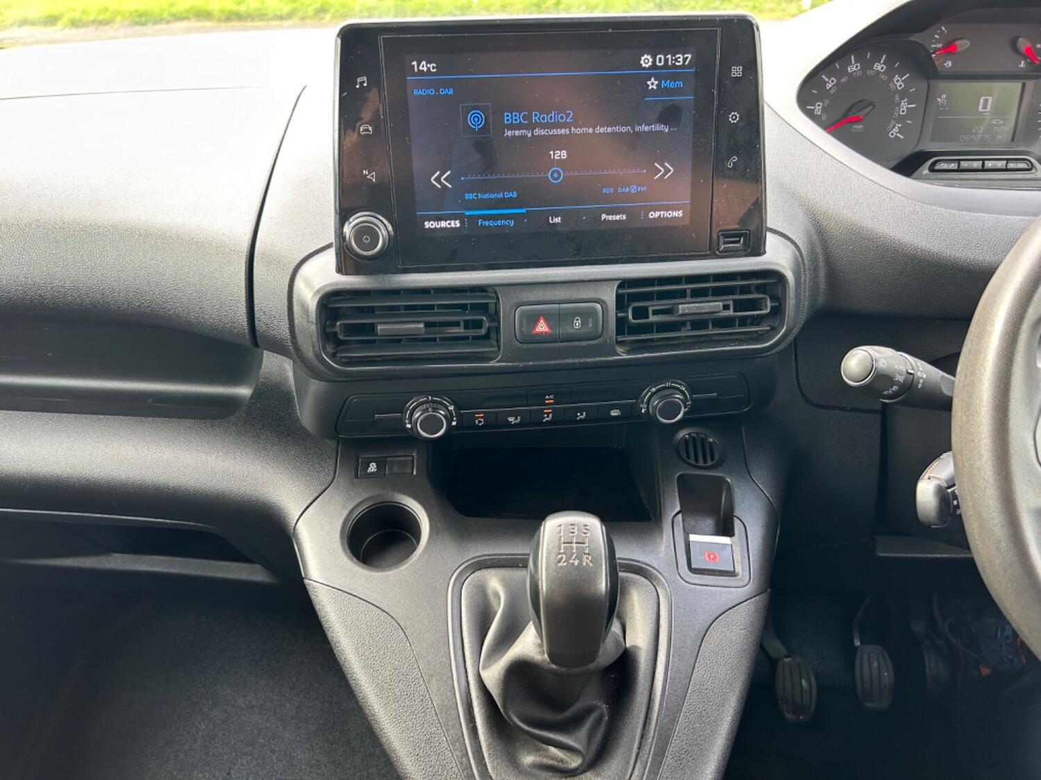 Used Peugeot Partner 2019 for sale - 76293260: Photo 13