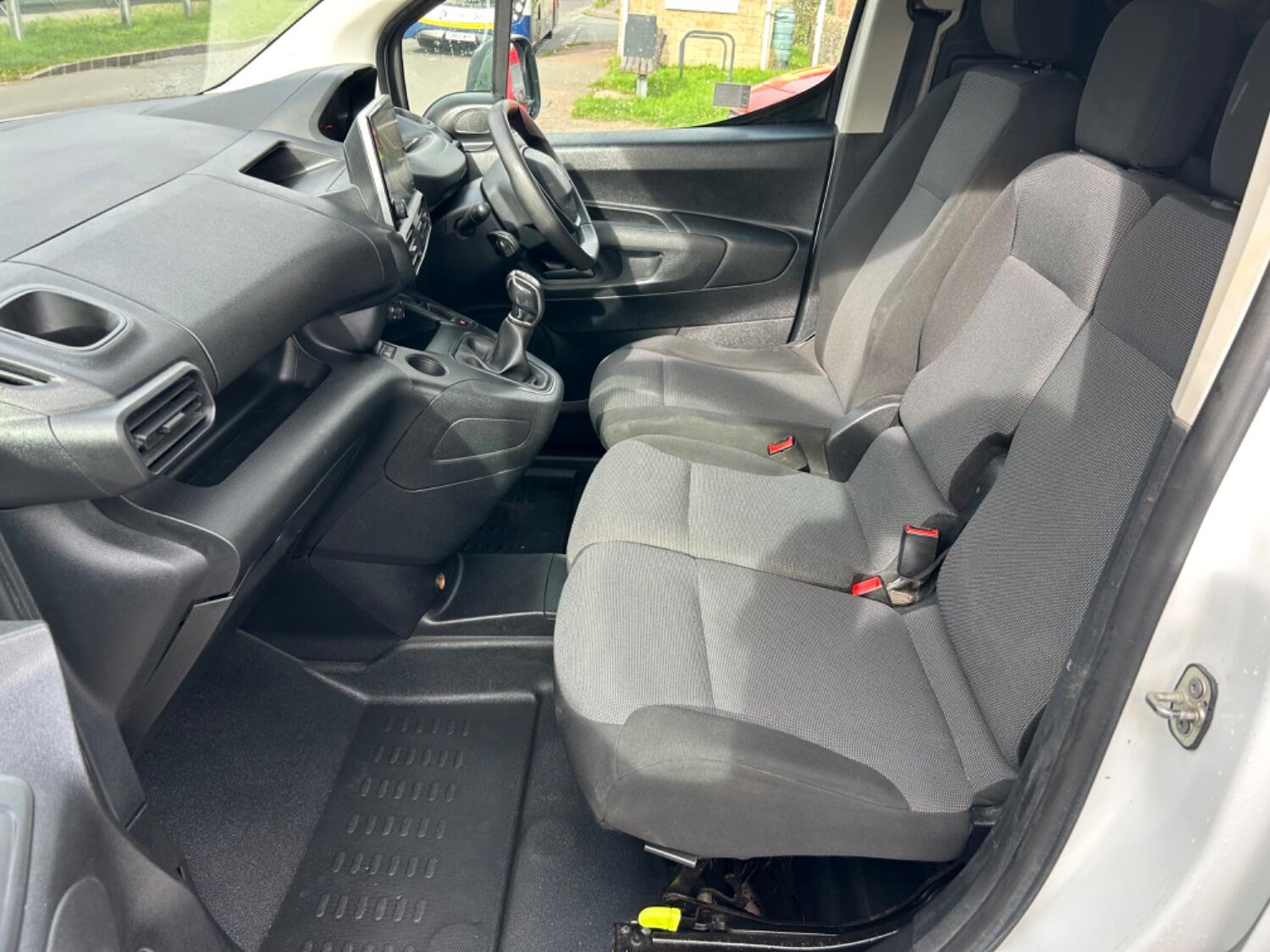 Used Peugeot Partner 2019 for sale - 76293260: Photo 15