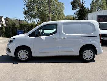 Used Vauxhall Combo 2023 for sale - 78445860: Photo