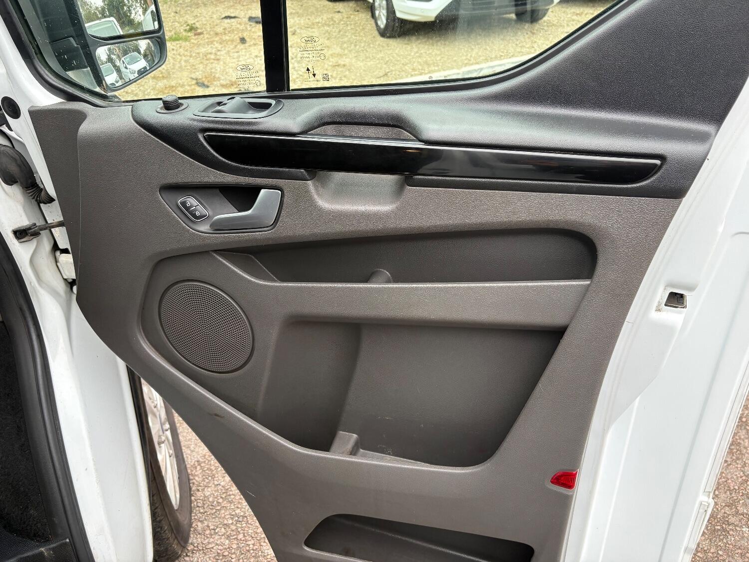 Used Ford Transit Custom 2022 for sale - 76246143: Photo 19