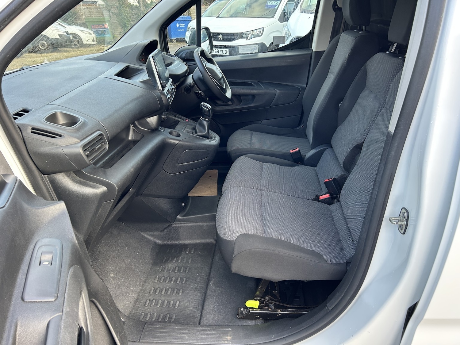 Used Peugeot Partner 2019 for sale - 76799144: Photo 9