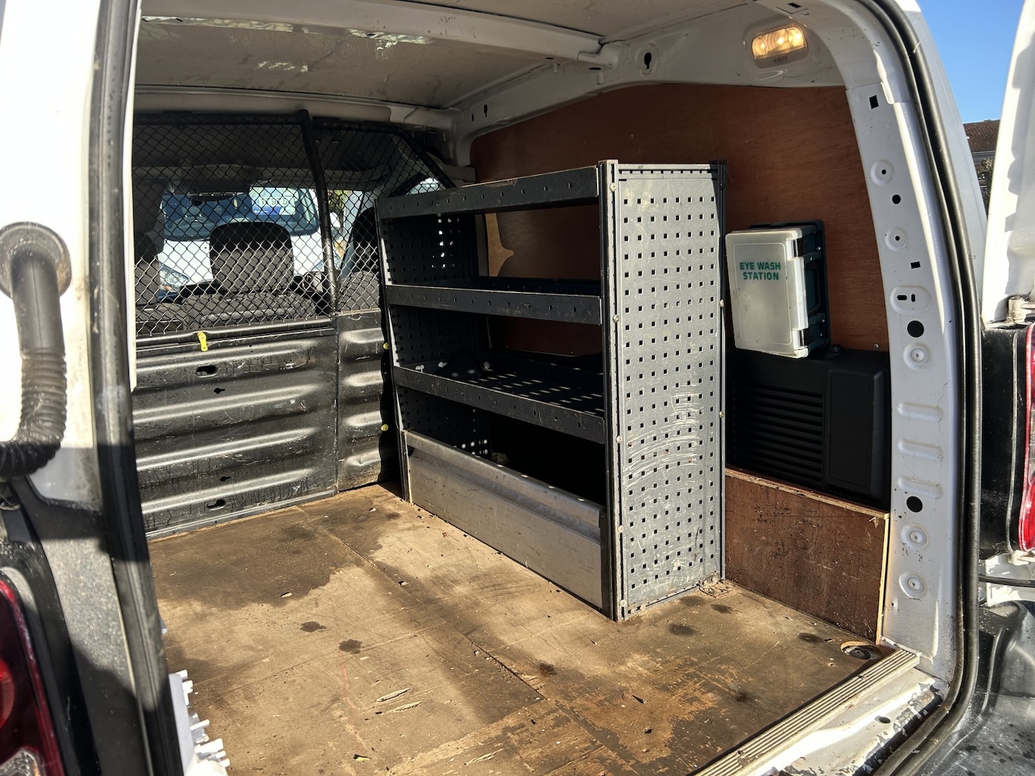 Used Peugeot Partner 2018 for sale - 76699328: Photo 16