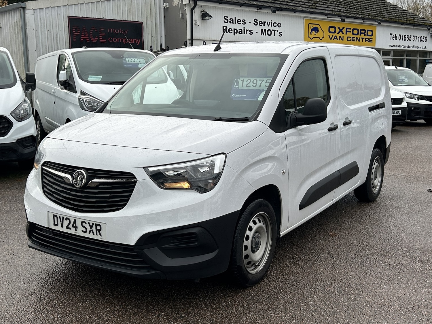Used Vauxhall Combo 2024 for sale - 76536835: Photo 1