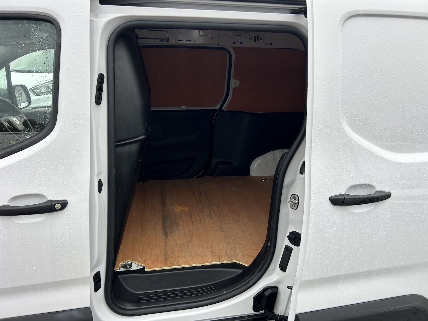 Used Vauxhall Combo 2024 for sale - 76536835: Photo 12