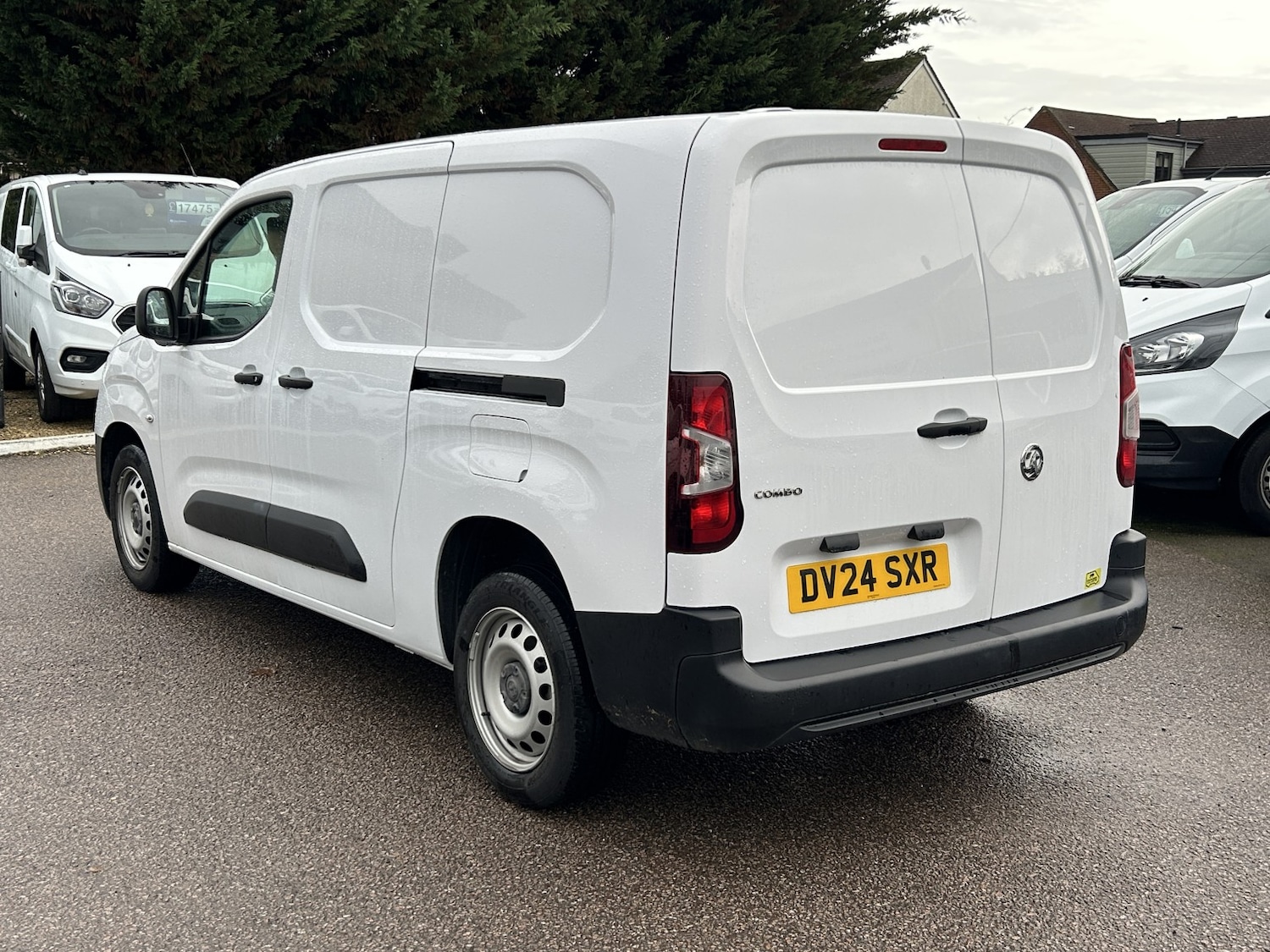 Used Vauxhall Combo 2024 for sale - 76536835: Photo 3