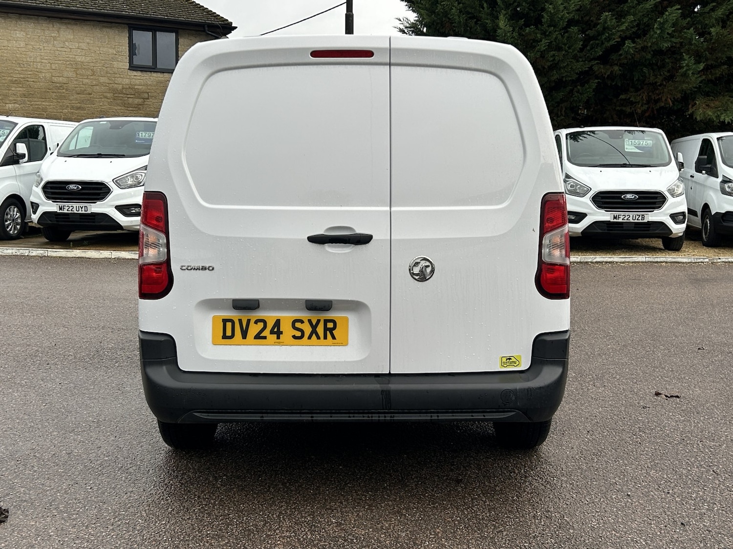 Used Vauxhall Combo 2024 for sale - 76536835: Photo 4