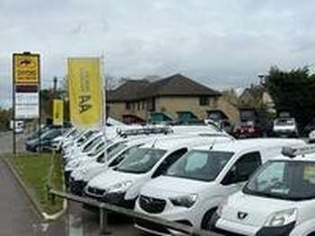 Used Vauxhall Vivaro 2016 for sale - 75074240: Photo