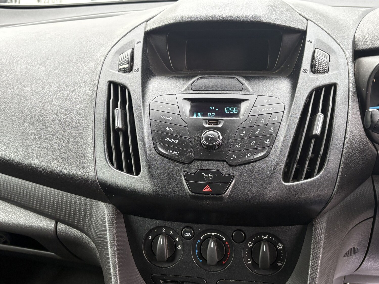 Used Ford Transit Connect 2016 for sale - 76483027: Photo 16