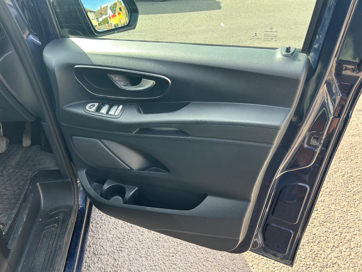 Used Mercedes-Benz Vito 2017 for sale - 76794169: Photo 10