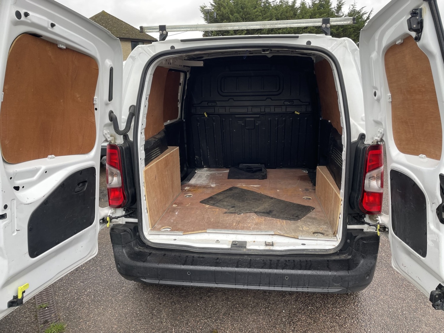 Used Citroen Berlingo 2020 for sale - 78168953: Photo 4