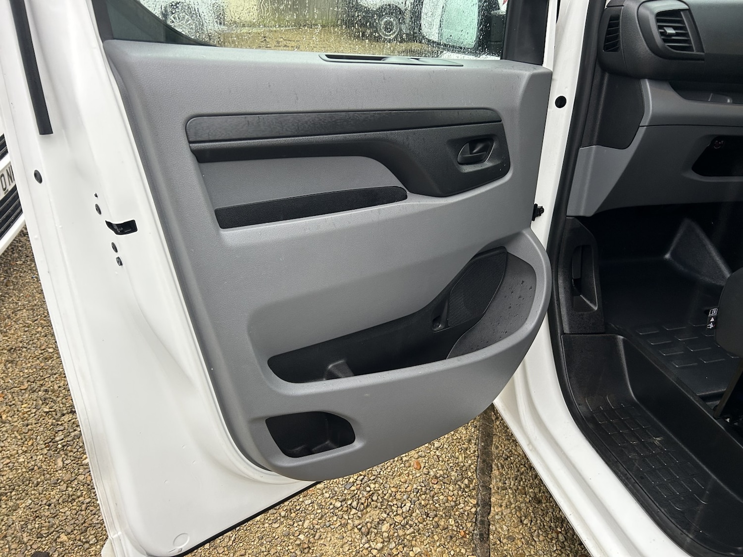 Used Vauxhall Vivaro 2021 for sale - 77154435: Photo 12