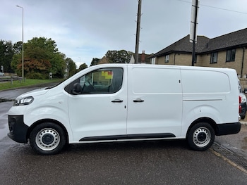 Used Vauxhall Vivaro 2022 for sale - 75925173: Photo