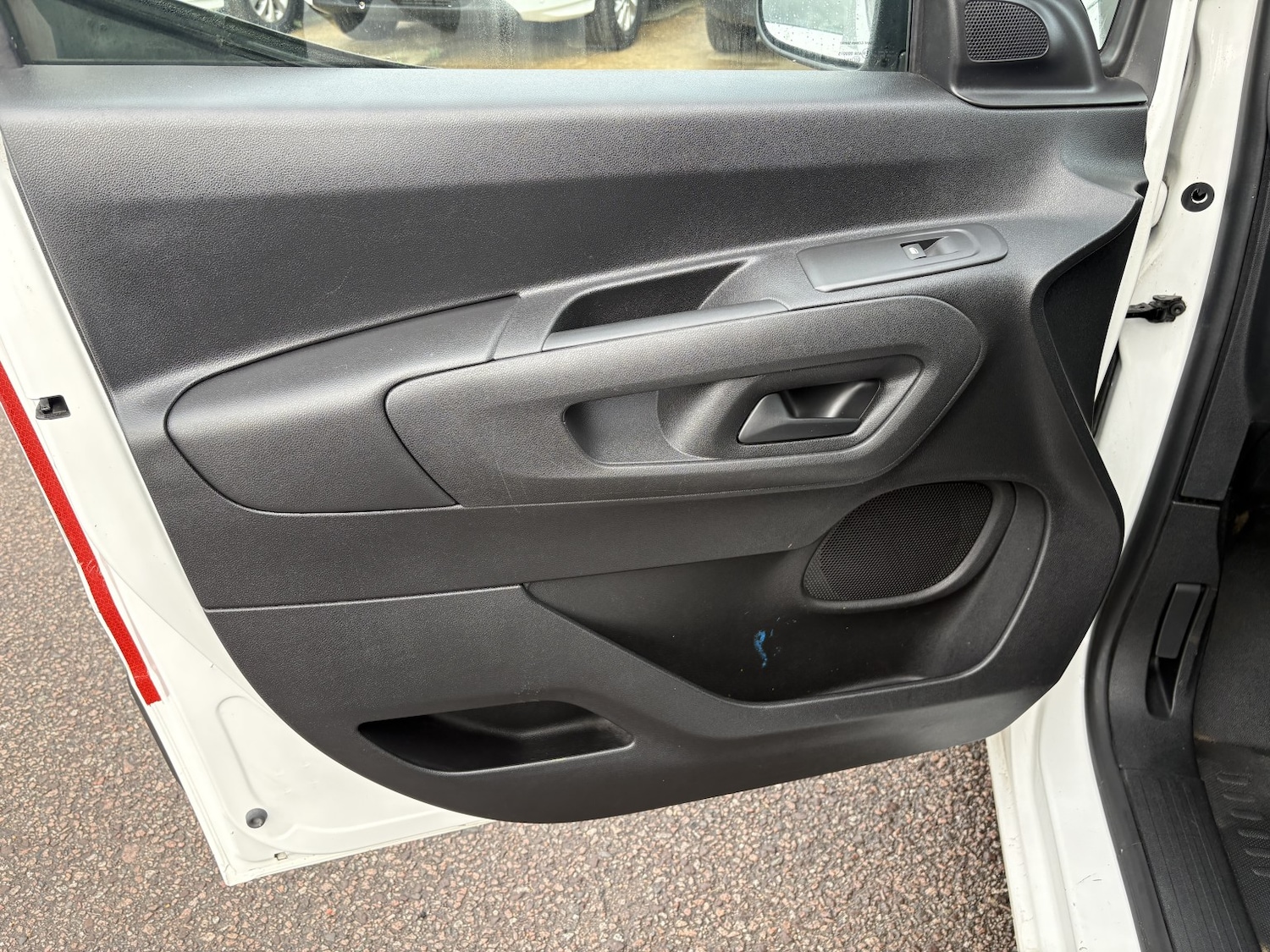 Used Peugeot Partner 2019 for sale - 76536704: Photo 11