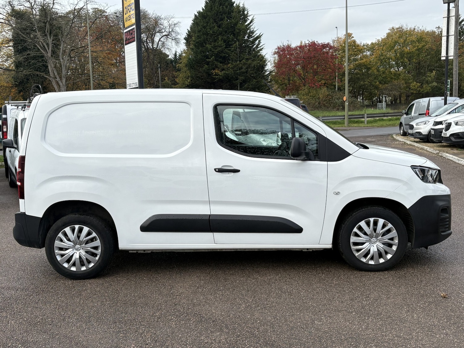 Used Peugeot Partner 2019 for sale - 76536704: Photo 6