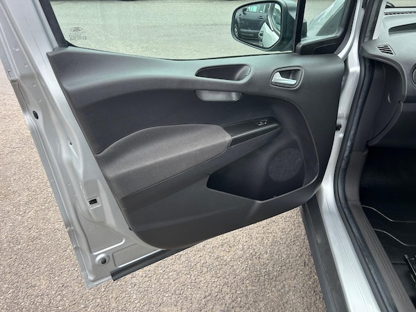 Used Ford Transit Courier 2019 for sale - 76134038: Photo 12