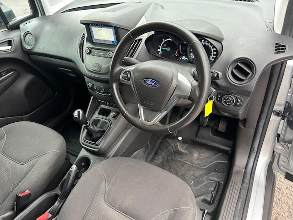 Used Ford Transit Courier 2019 for sale - 76134038: Photo 16