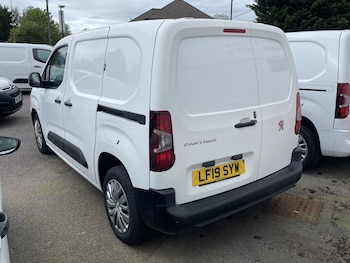 Used Peugeot Partner 2019 for sale - 78289804: Photo
