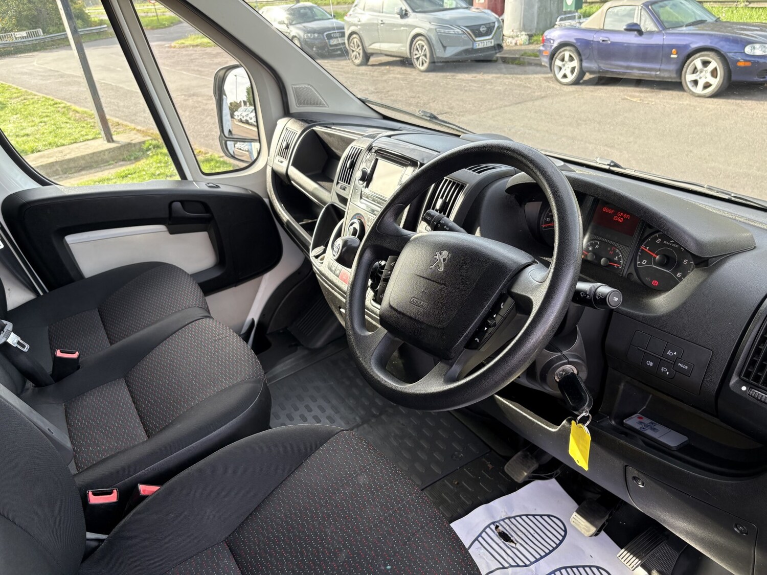 Used Peugeot Boxer 2018 for sale - 75255801: Photo 14