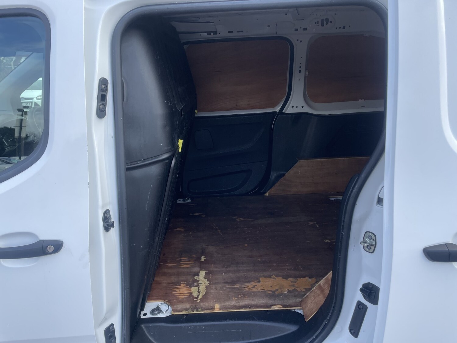 Used Citroen Berlingo 2020 for sale - 77342678: Photo 15