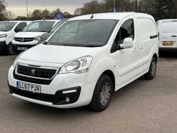 Used Peugeot Partner 2018 for sale - 74093831: Photo
