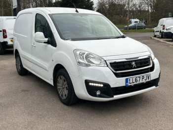 Used Peugeot Partner 2018 for sale - 74093831: Photo