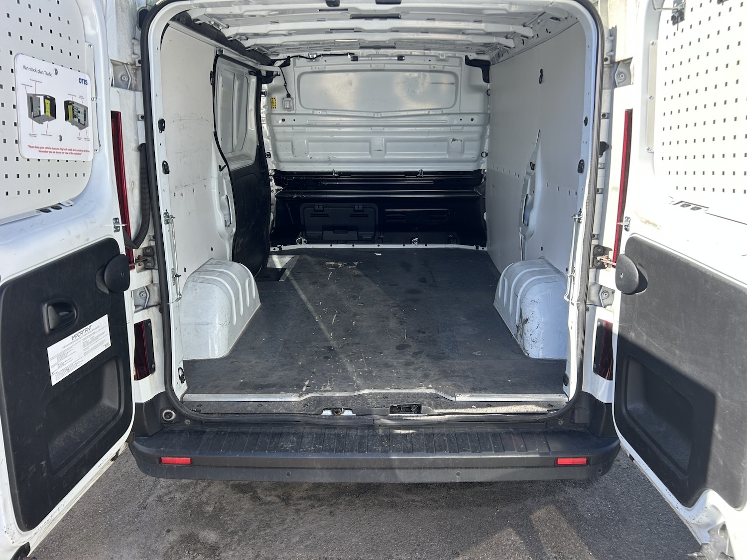 Used Renault Trafic 2021 for sale - 77622516: Photo 6