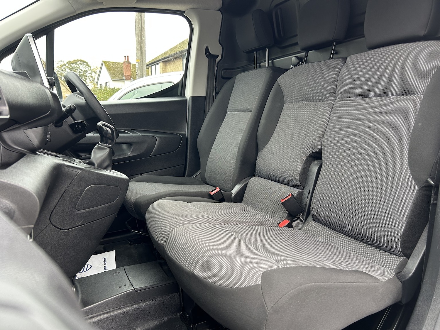 Used Peugeot Partner 2020 for sale - 76422109: Photo 11